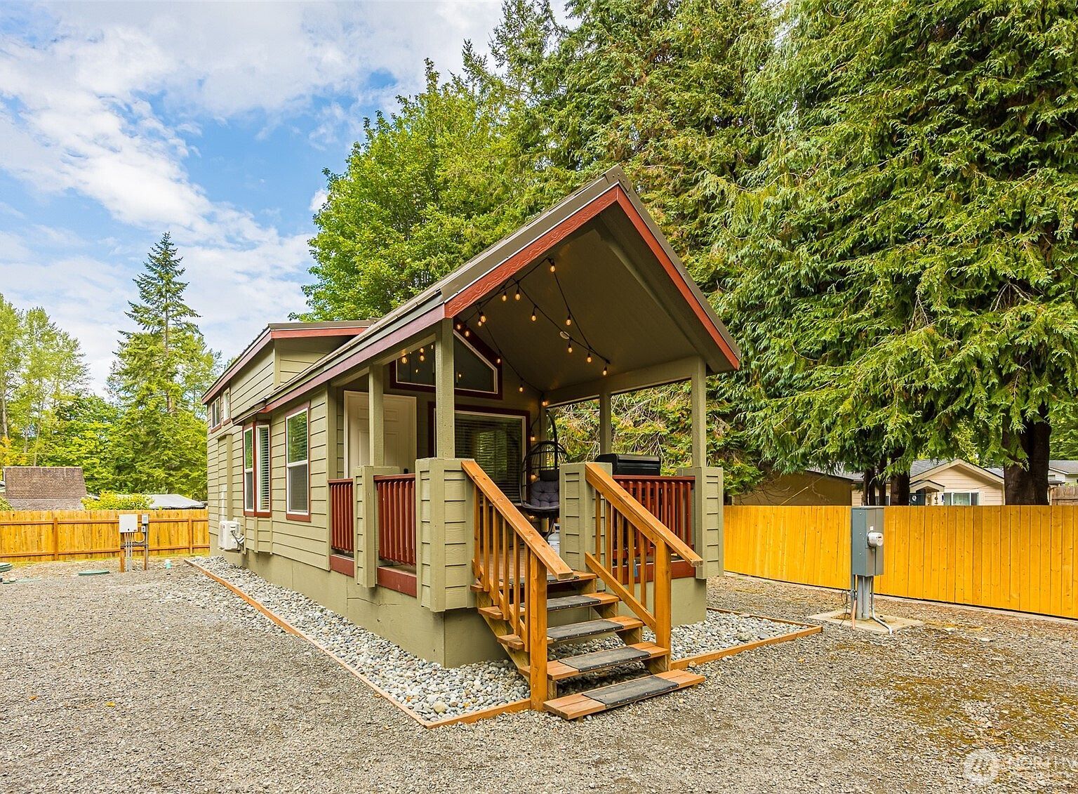 13 Willow Ln Port Angeles, WA 98362 - Thumbnail 2