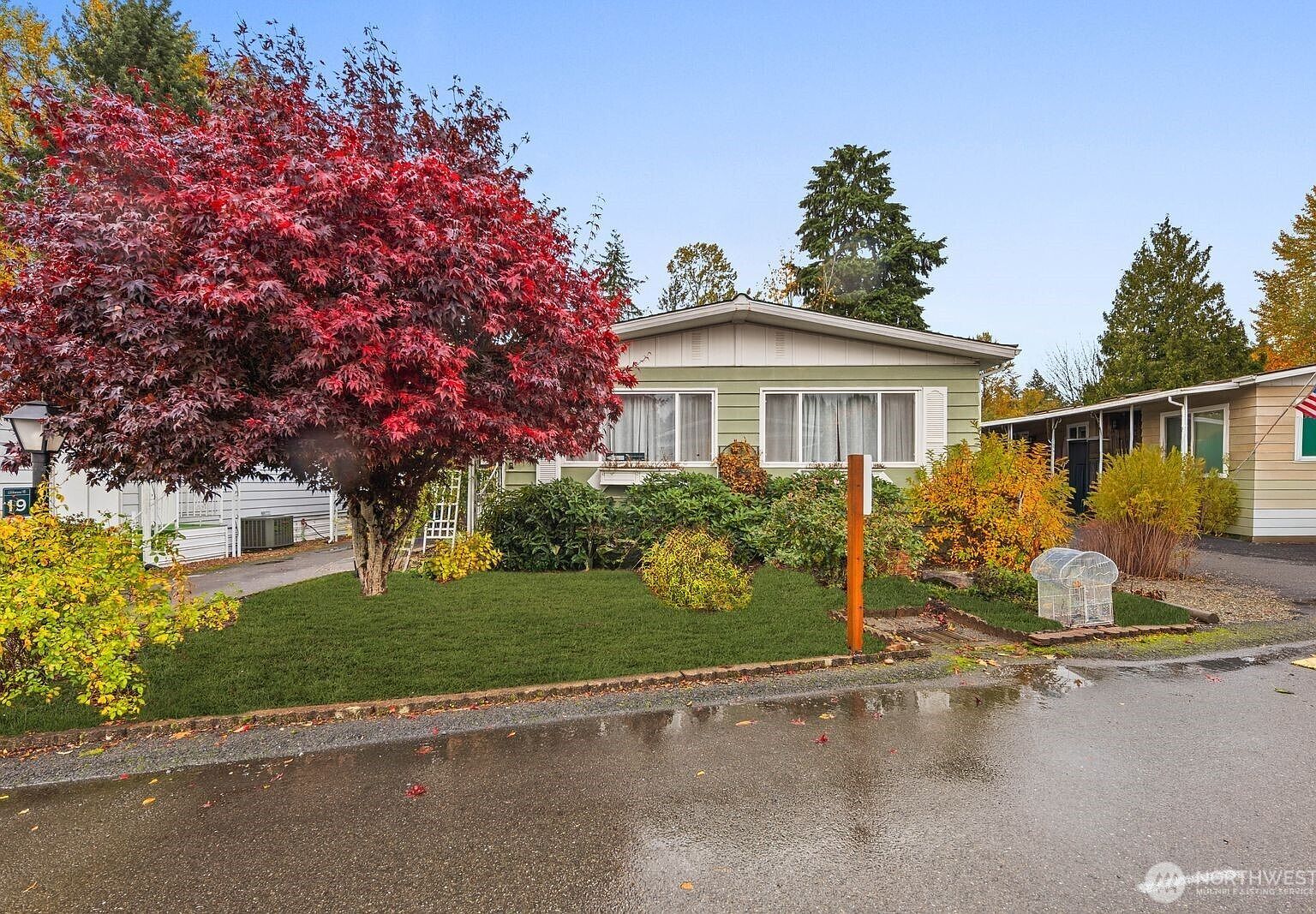 1121 244th St SW UNIT 19 Bothell, WA 98021 - Thumbnail 2