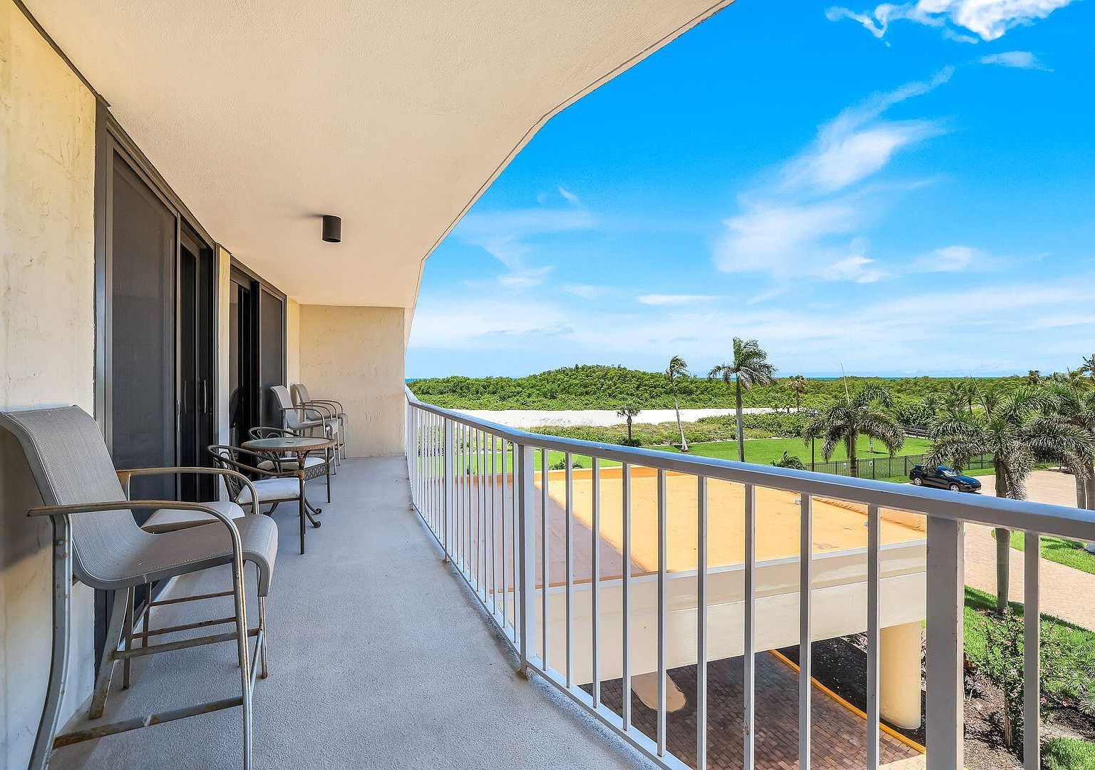 320 Seaview Ct APT 308 Marco Island, FL 34145 - Thumbnail 2