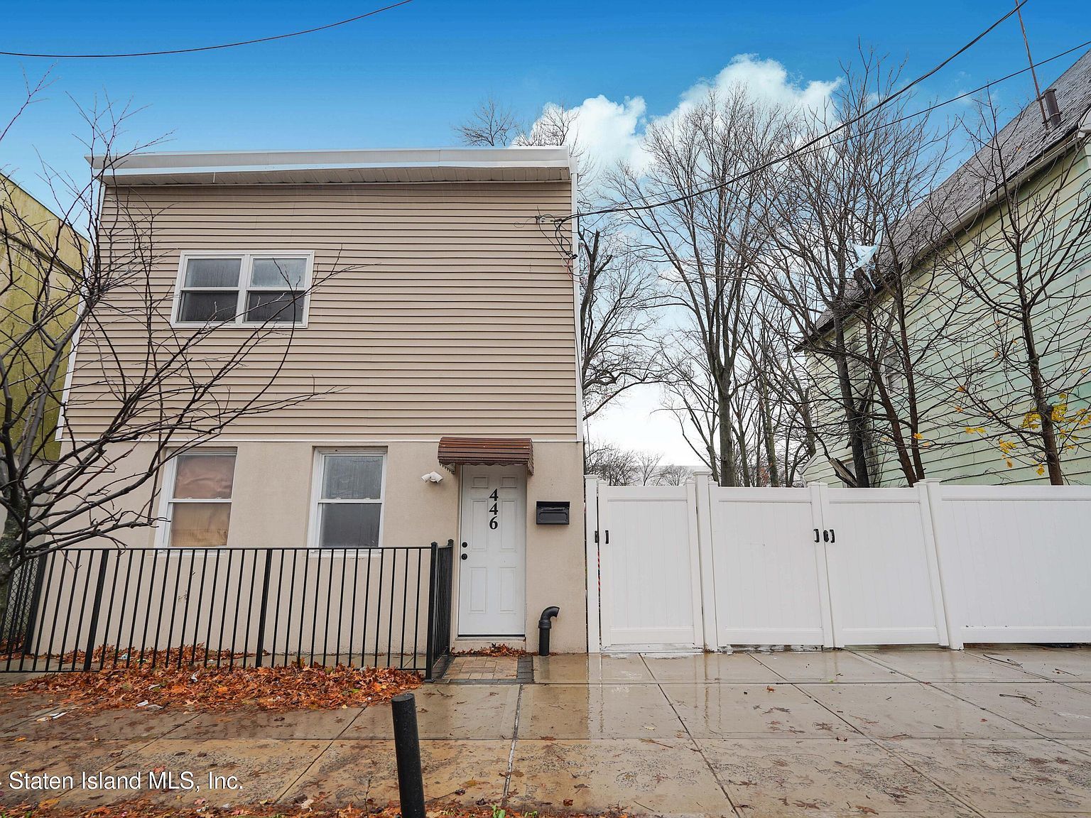 446 Tompkins Ave Staten Island, NY 10305 - Thumbnail 2