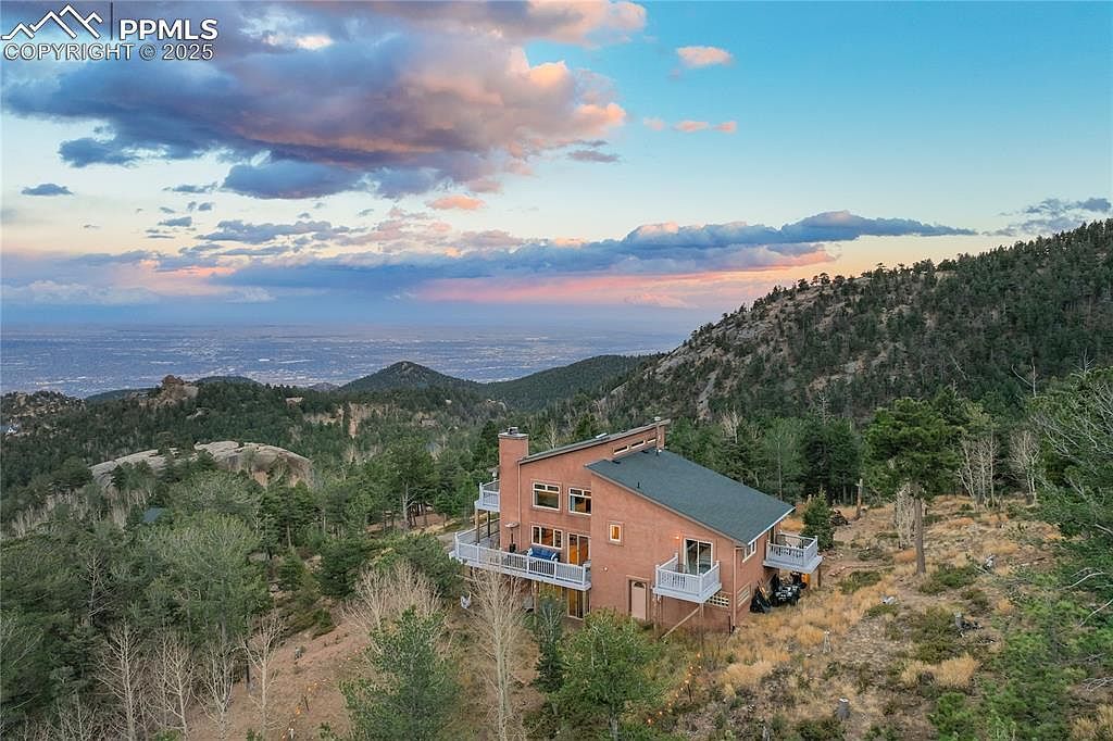 6009 Olympic Rd Manitou Springs, CO 80829 - Thumbnail 2
