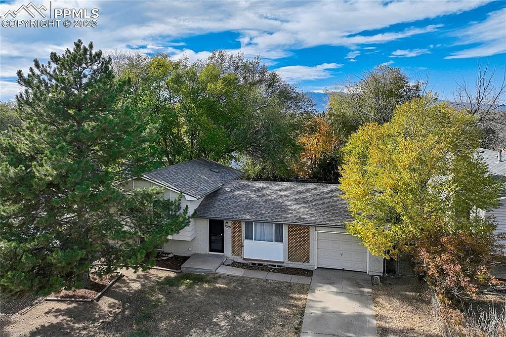 7240 Sullivan Cir Colorado Springs, CO 80911 - Thumbnail 2