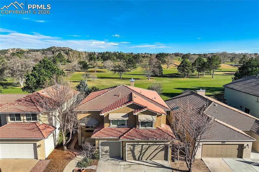 3271 Templeton Gap Rd Colorado Springs, CO 80907 - Thumbnail 2