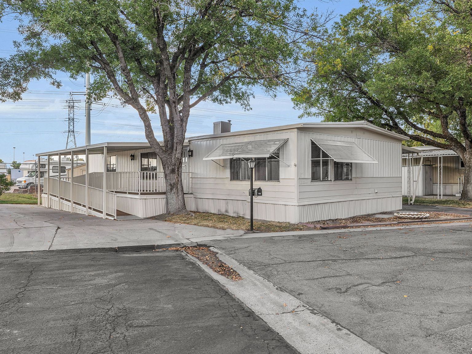 1800 W American Park Dr S West Valley City, UT 84119 - Thumbnail 2