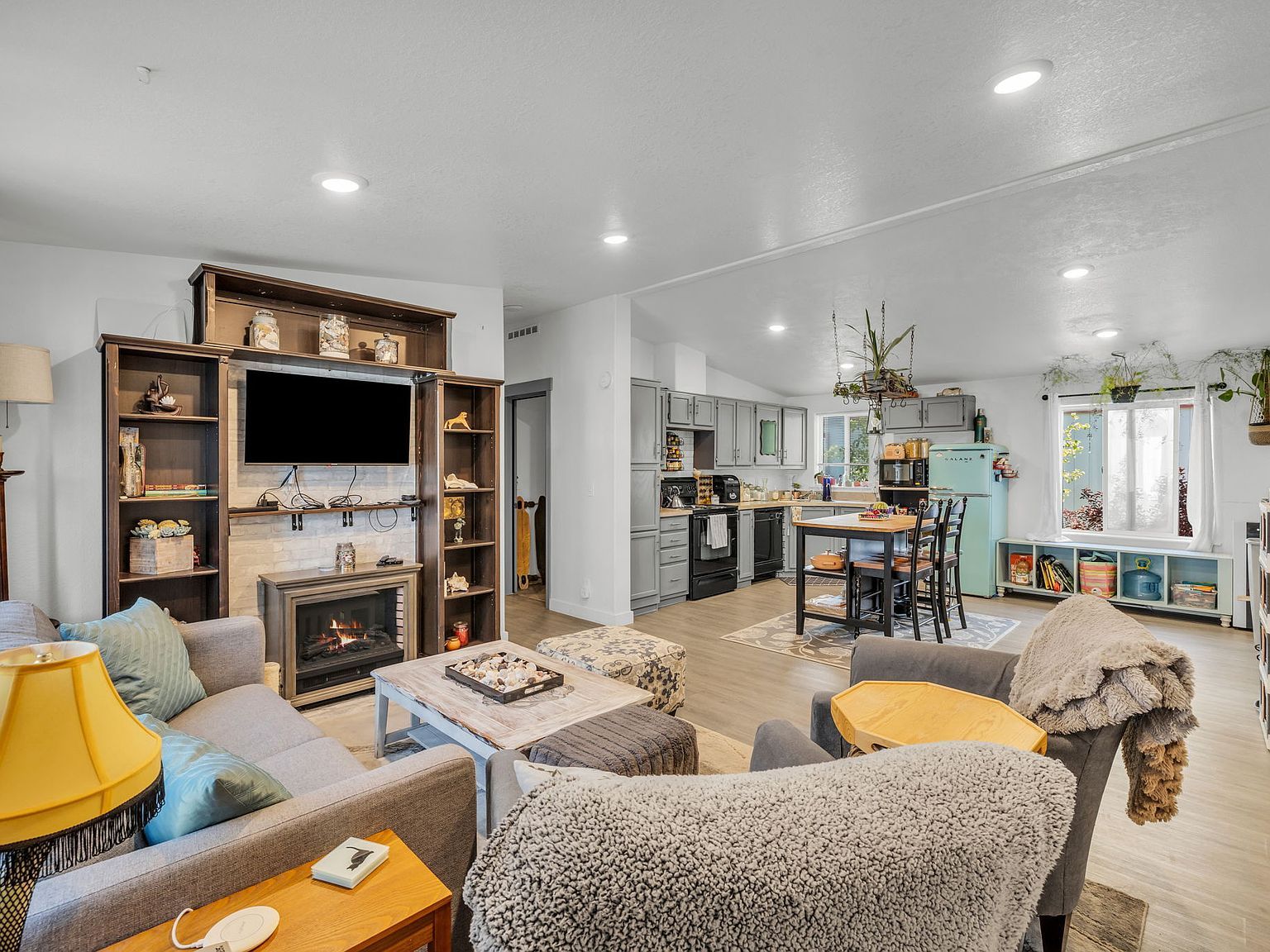 1258 W Rock River Rd #82 West Valley City, UT 84119 - Thumbnail 2