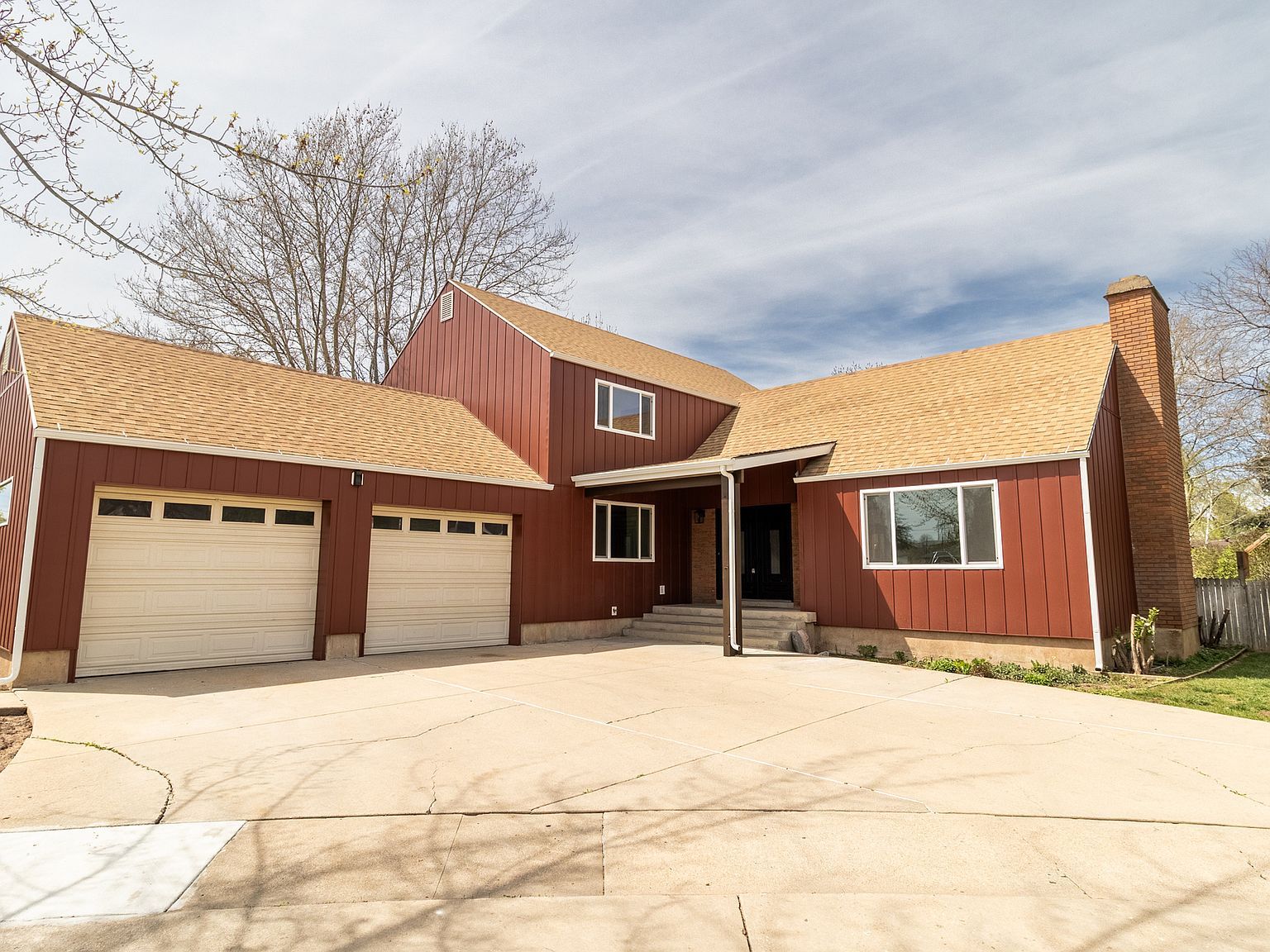 1766 W 4575 S Roy, UT 84067 - Thumbnail 2