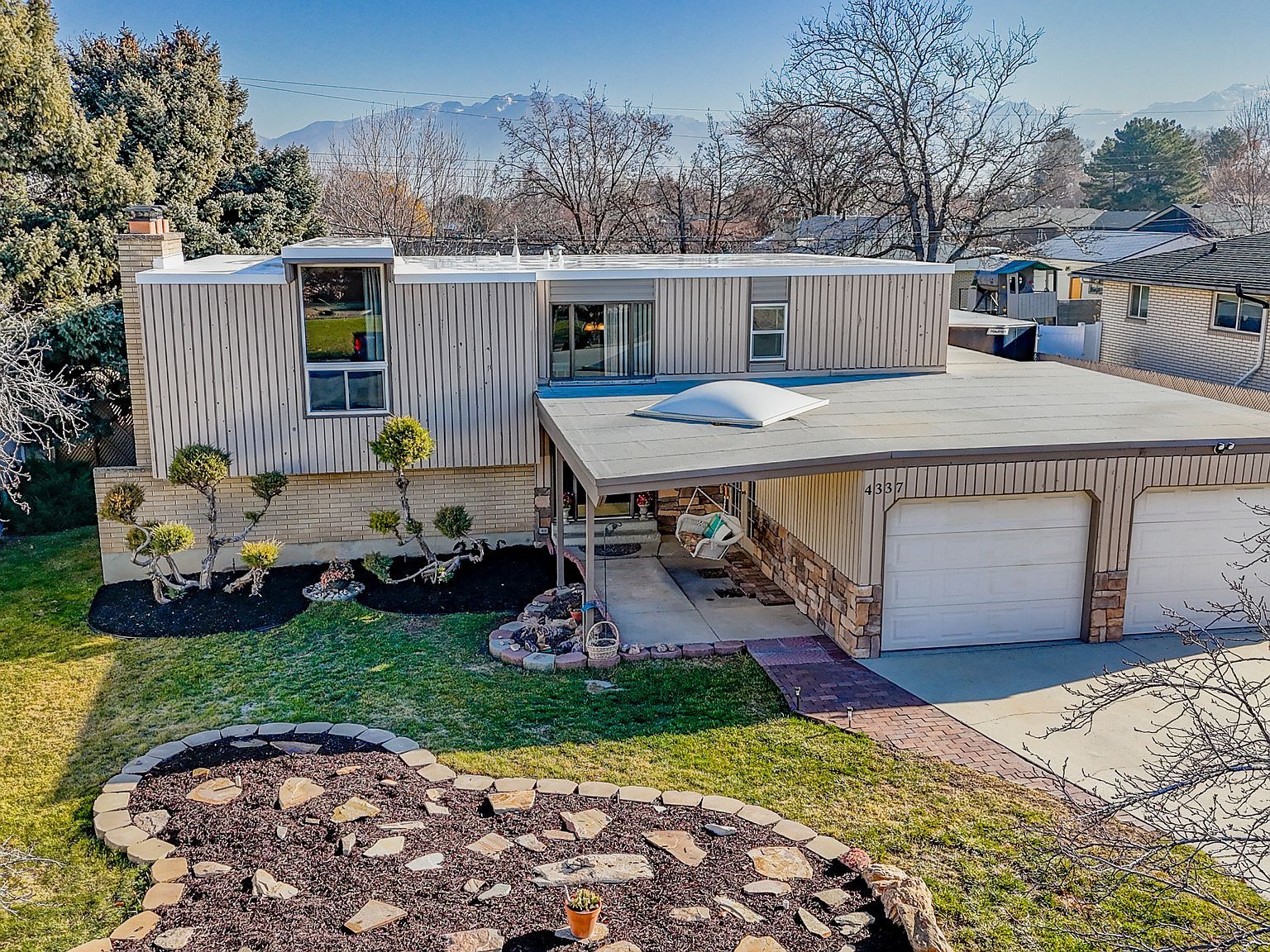 4337 S Nielsen Way West Valley City, UT 84119 - Thumbnail 2