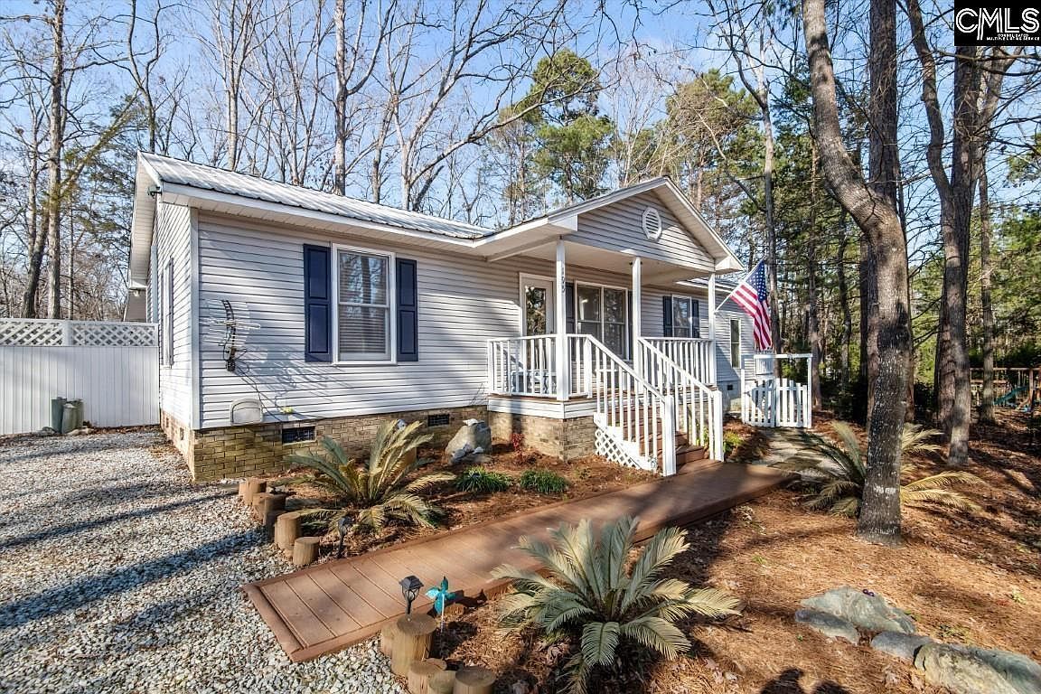 195 Lexington Ln Chapin, SC 29036 - Thumbnail 2