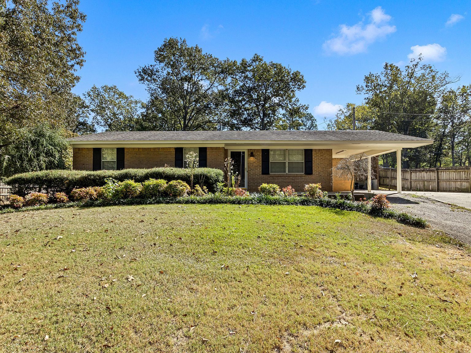 504 Lake Rd Fulton, MS 38843 - Thumbnail 2