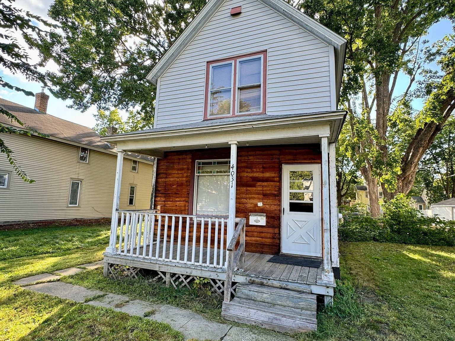 4031 Fremont Ave N Minneapolis, MN 55412 - Thumbnail 2