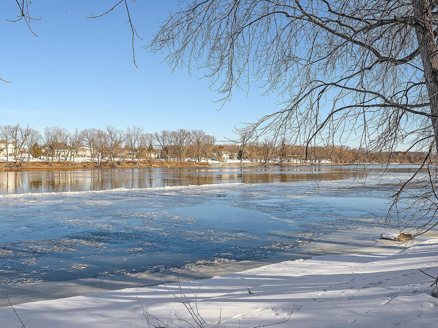 12620 Overlook Rd Dayton, MN 55327 - Thumbnail 2