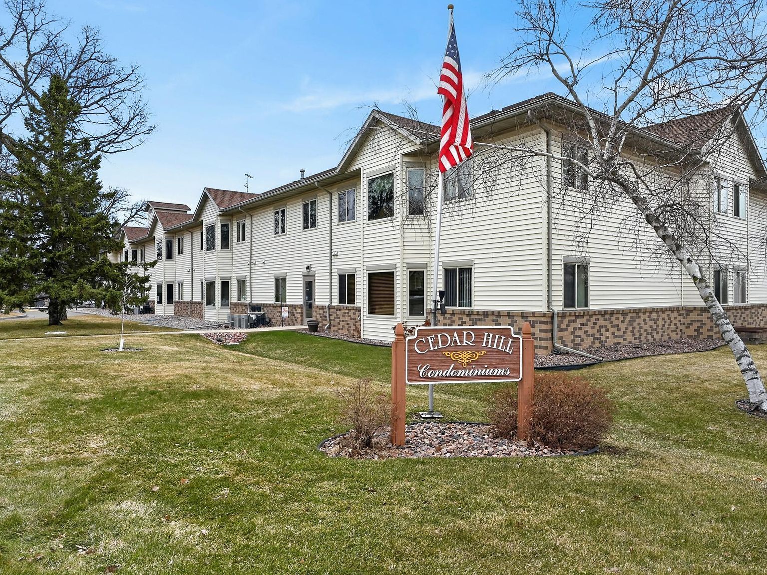509 6th Ave W APT 211 Alexandria, MN 56308  | Condominium