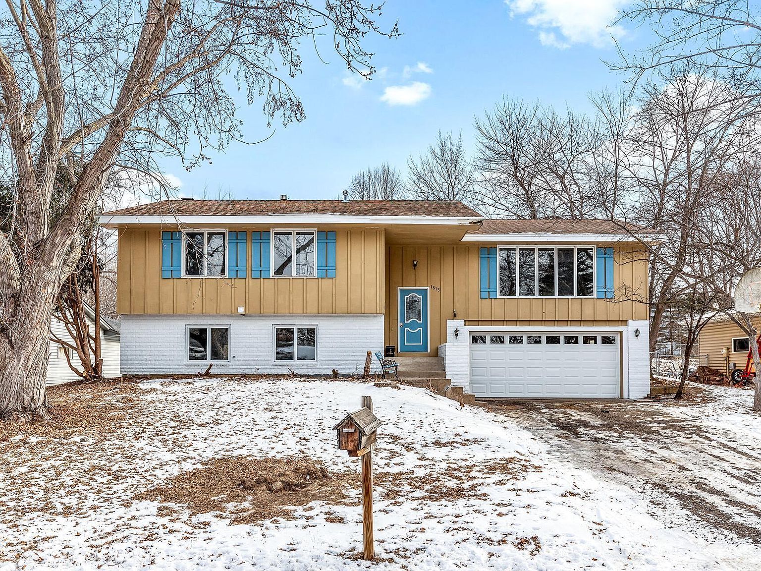 1813 Stinson Blvd New Brighton, MN 55112 - Thumbnail 2