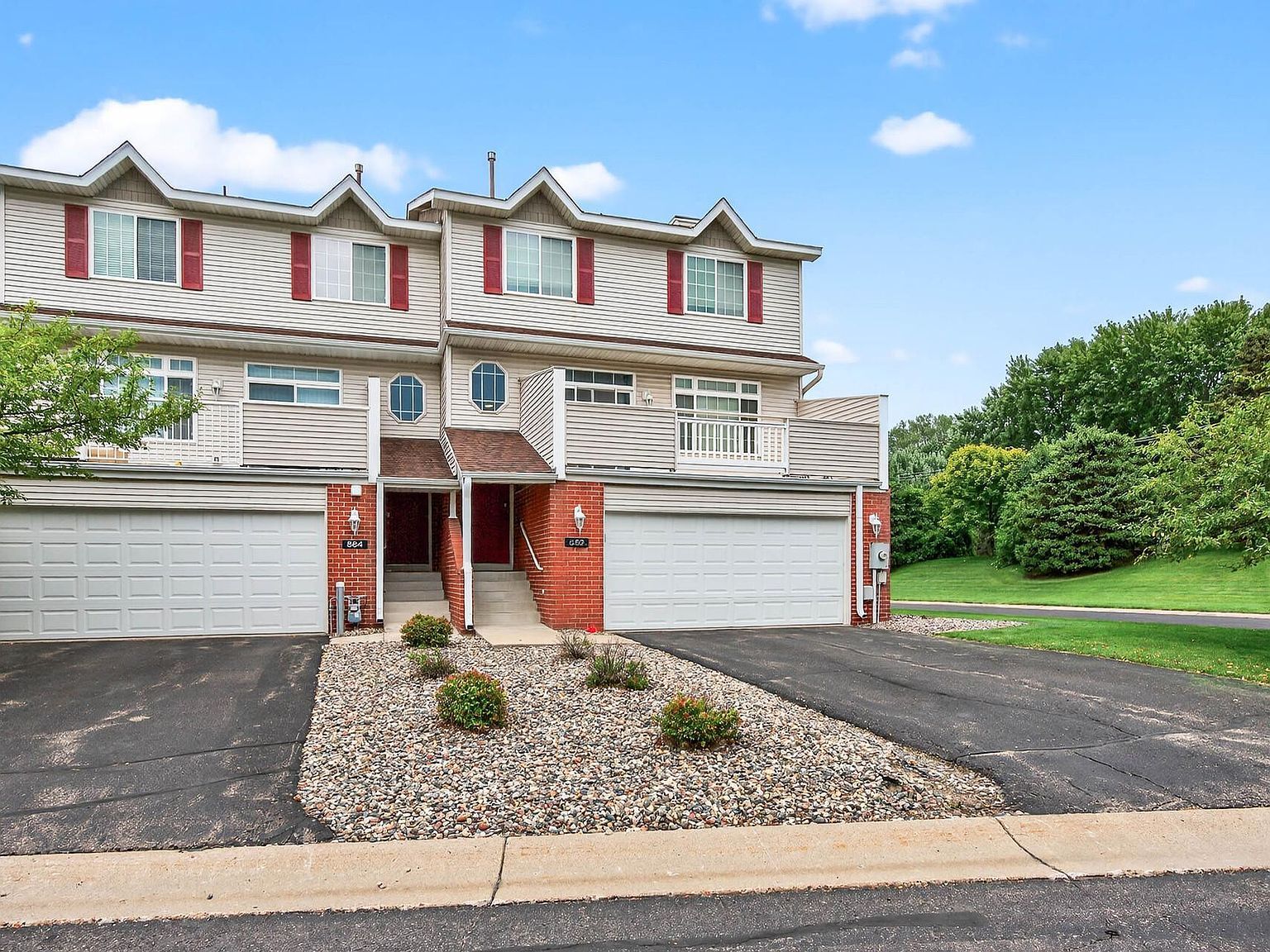 862 Coon Rapids Boulevard Ext NW Coon Rapids, MN 55433 - Thumbnail 2