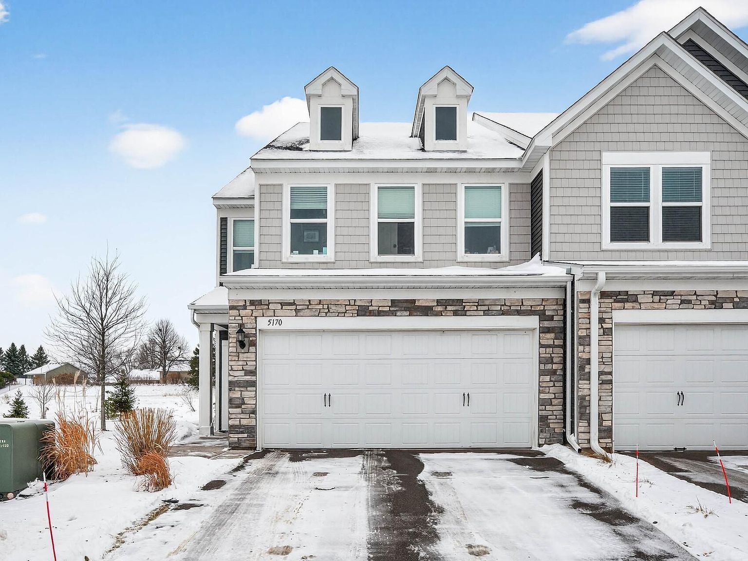 5170 94th Ln N Brooklyn Park, MN 55443 - Thumbnail 2