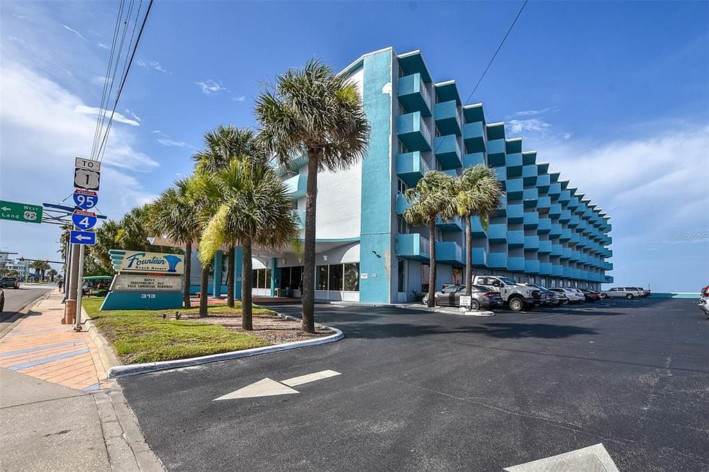313 S Atlantic Ave #320/322 Daytona Beach, FL 32118 - Thumbnail 2
