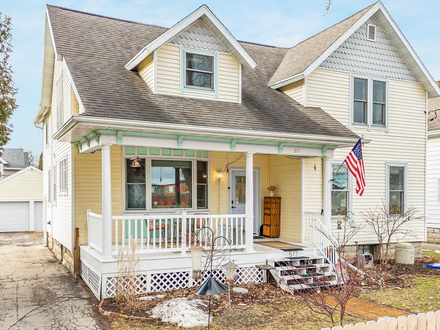 517 S Locust St Appleton, WI 54914 - Thumbnail 2