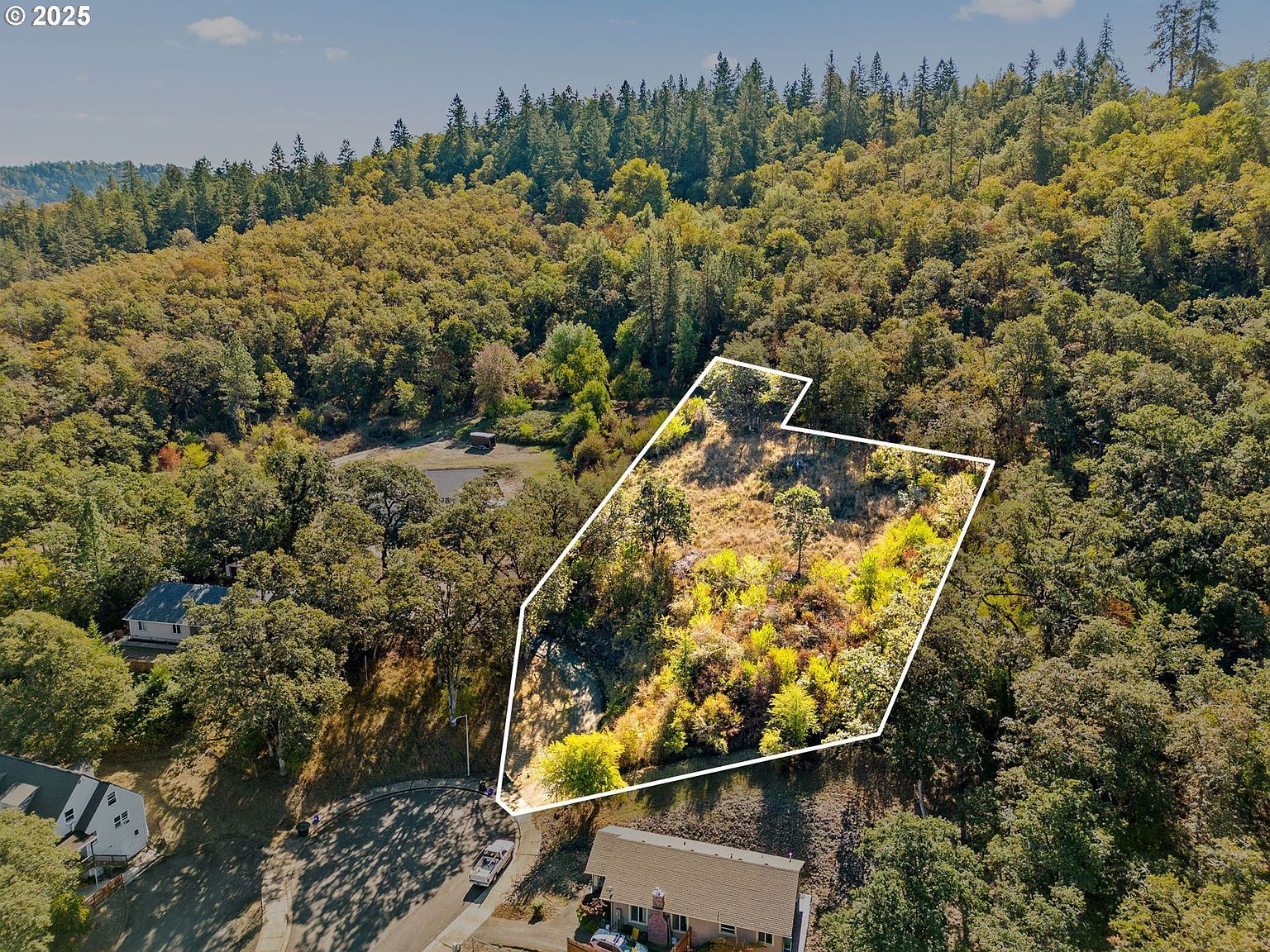 498 SE Dos Gatos Ct Roseburg, OR 97470 - Thumbnail 2