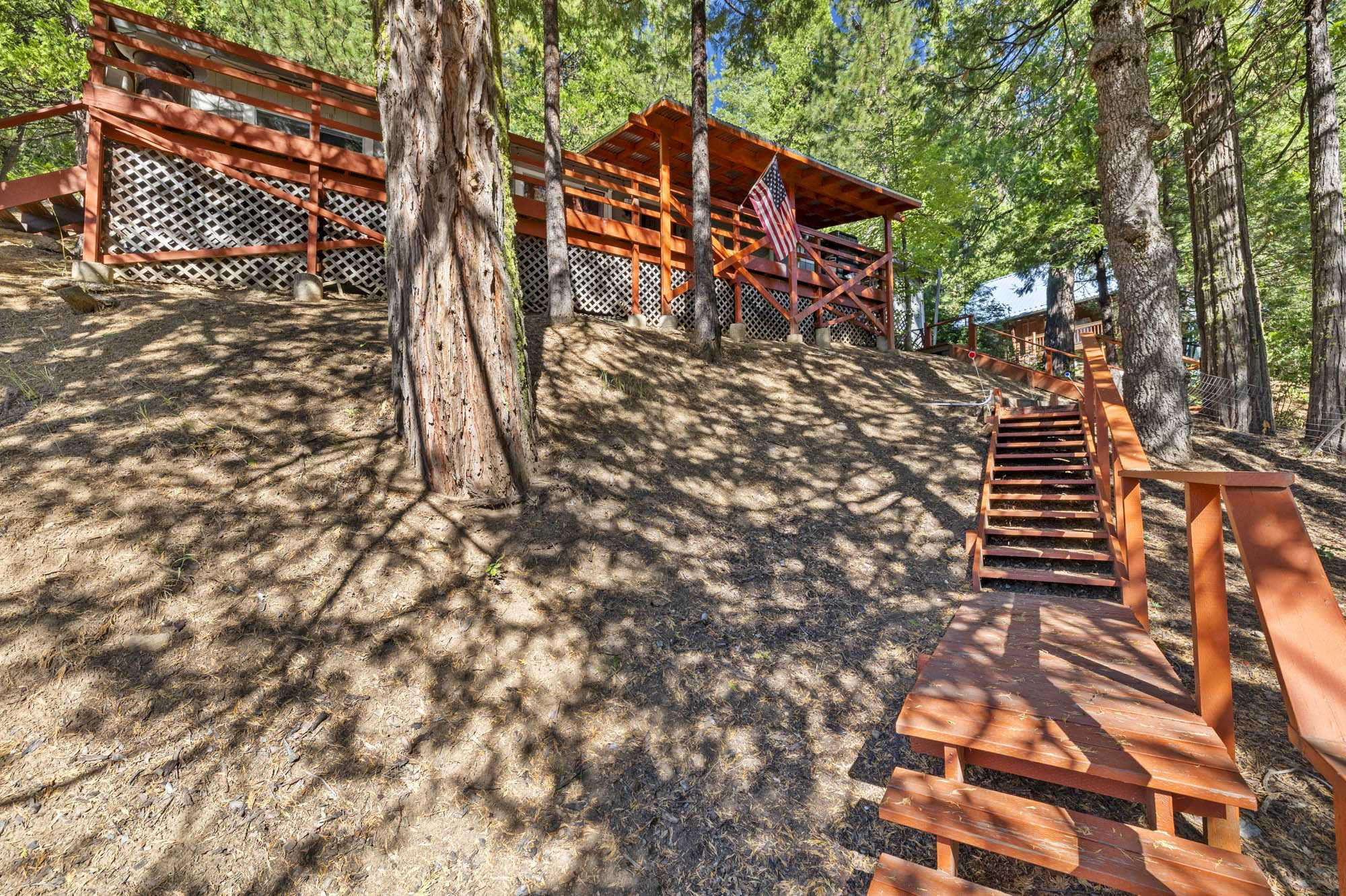 26552 Sno Bowl, Long Barn, CA, 95335 - Thumbnail 3