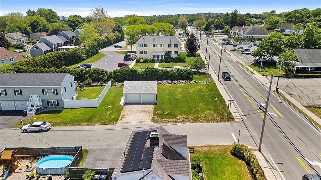3055 E Main Rd Portsmouth, RI 02871, 2871