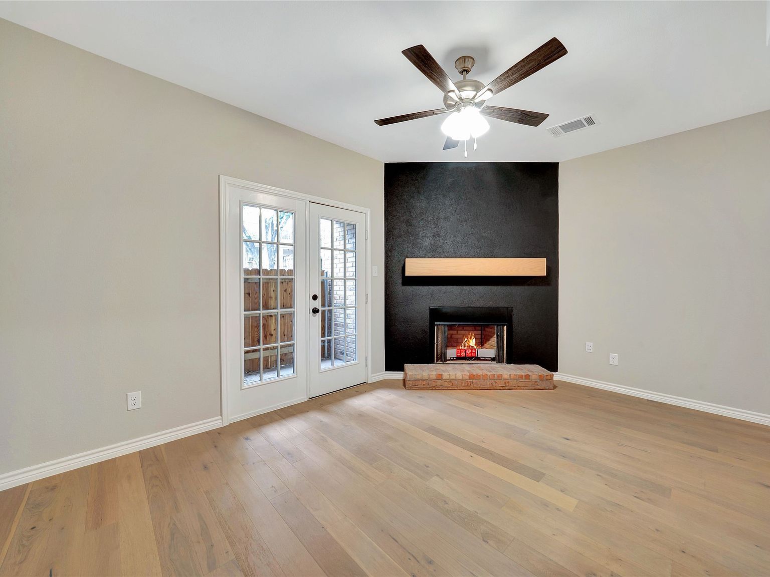 5325 Bent Tree Forest Dr APT 1104 Dallas, TX 75248 - Thumbnail 2