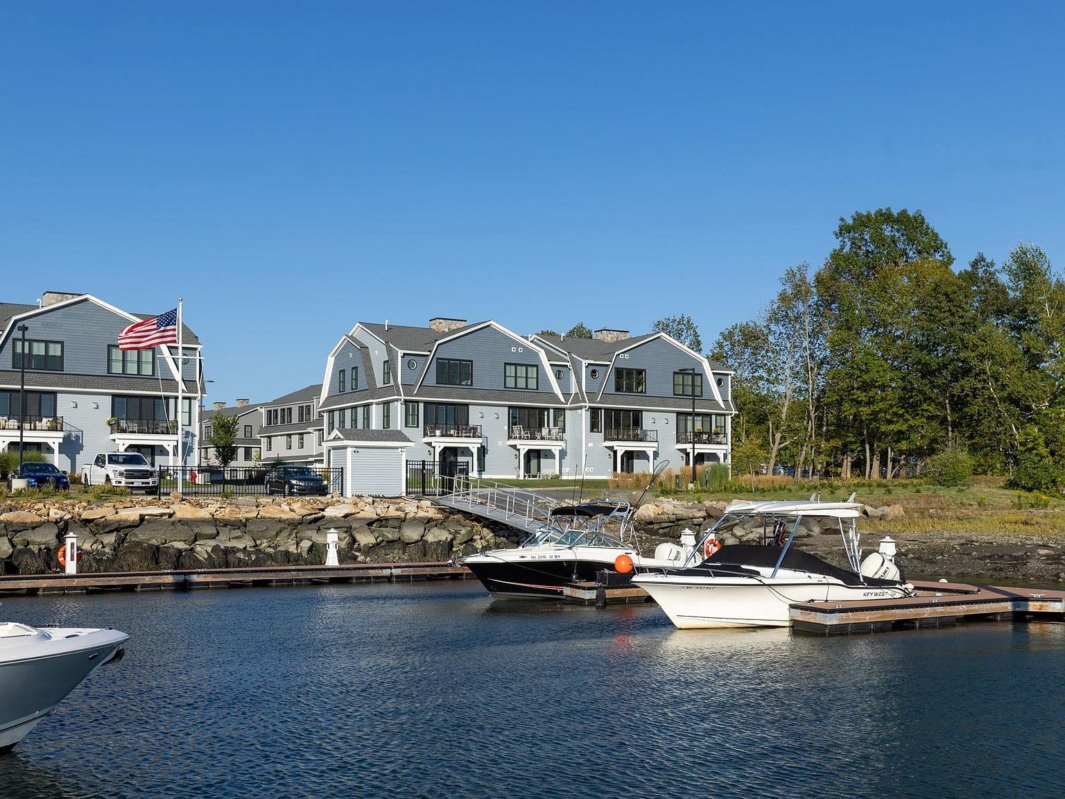 36 Little Bay Dr Dover, NH 03820 - Thumbnail 2