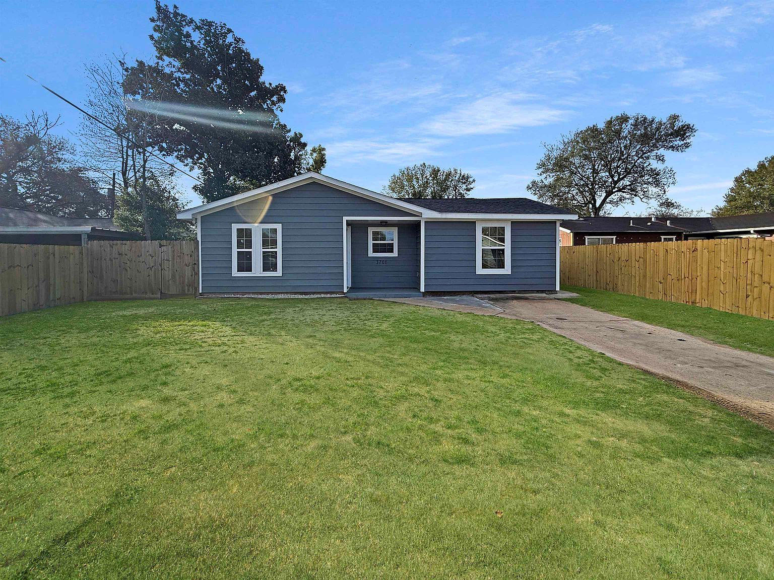 3701 Ridgemont Dr Orange, TX 77630 - Thumbnail 2