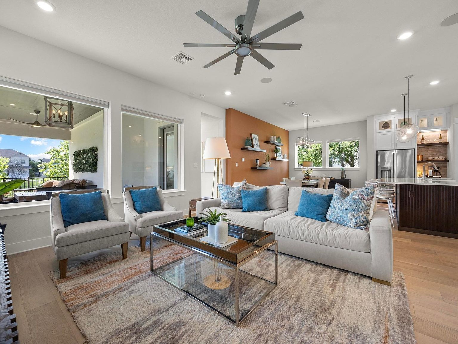 105 Monterey Oak Trl Georgetown, TX 78628 - Thumbnail 2