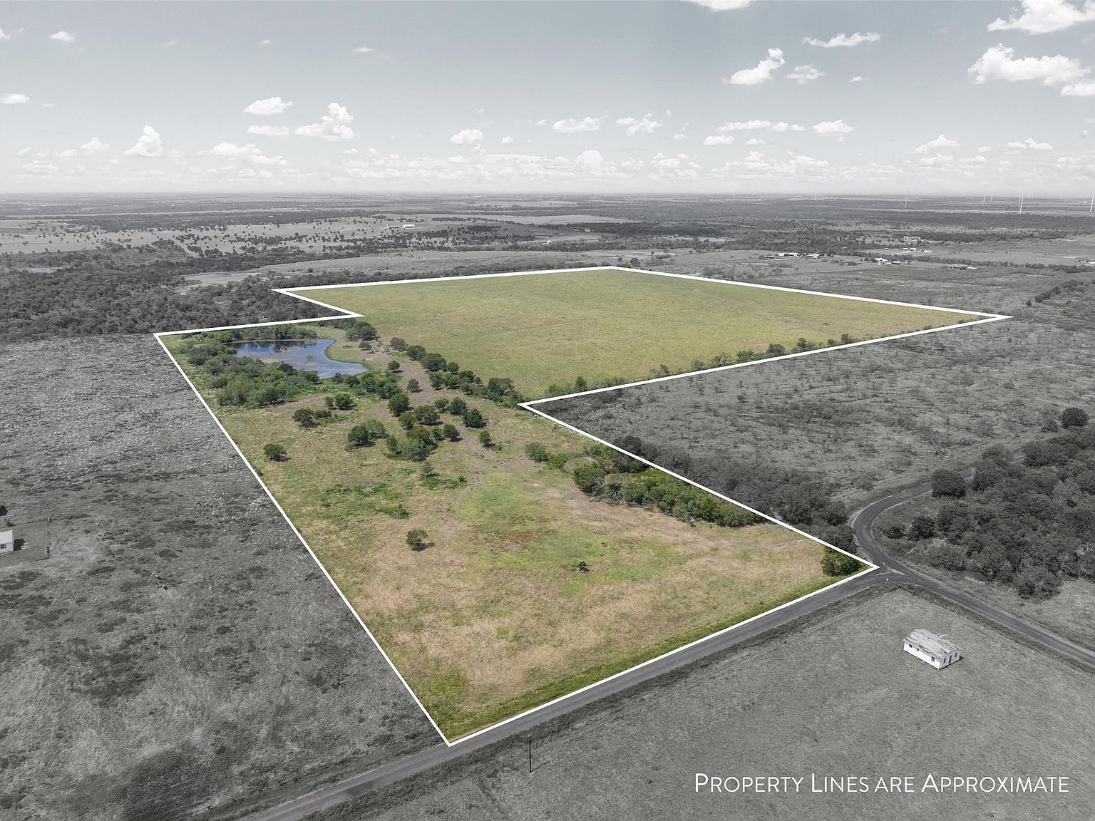 682 W Somers Ln Axtell, TX 76624 - Thumbnail 2