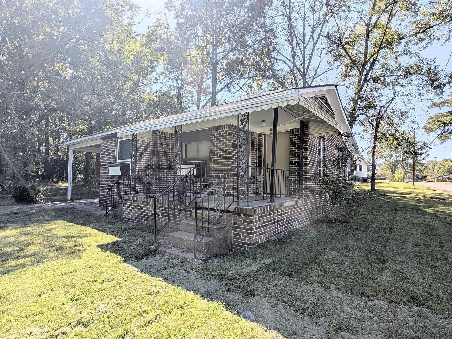 301 Davis St East Gadsden, AL 35903 - Thumbnail 2