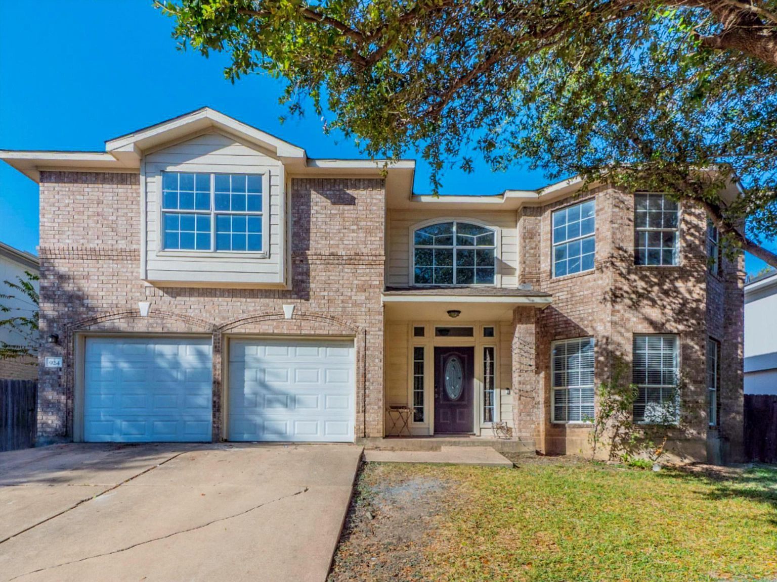 924 Satellite Vw Round Rock, TX 78665 - Thumbnail 2