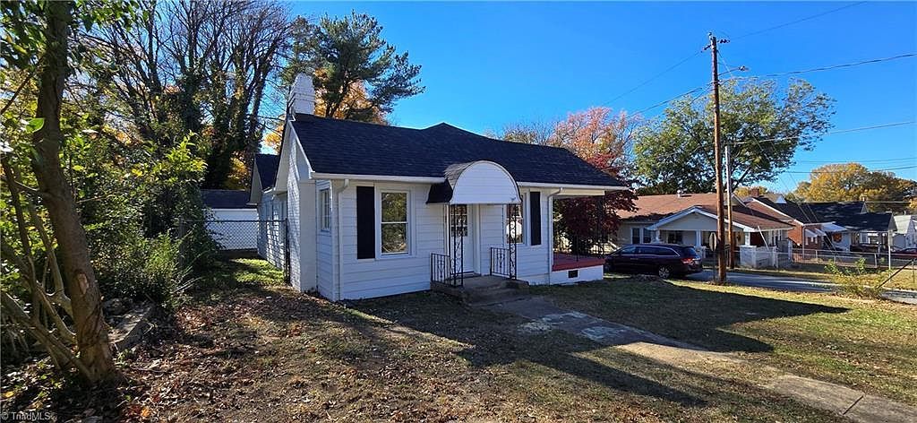 113 Edgeworth St High Point, NC 27262 - Thumbnail 2