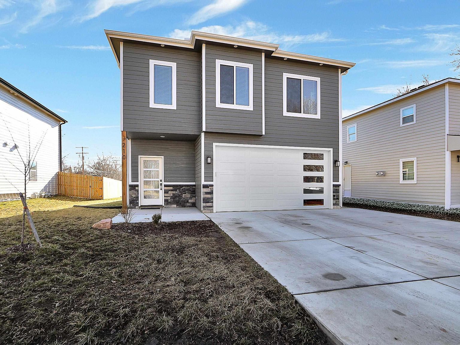 210 S 6th St Saint Marys, KS 66536 - Thumbnail 2