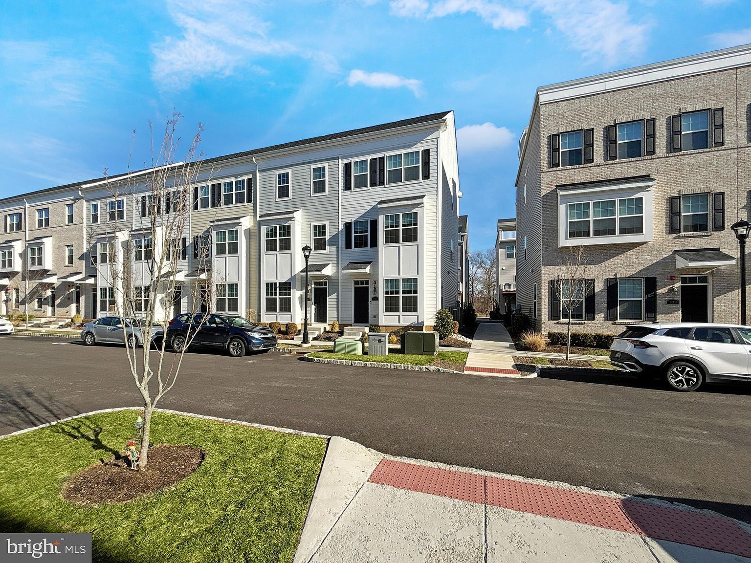 107 King St Bensalem, PA 19020 - Thumbnail 2