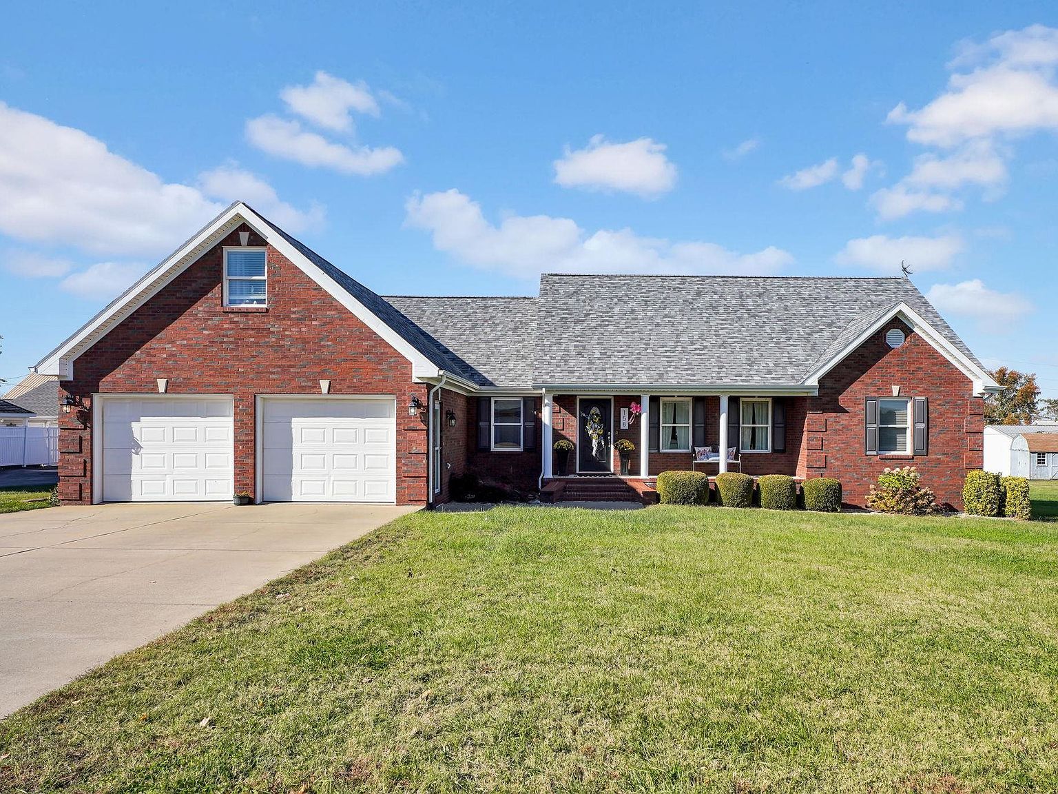 158 Park St Clay, KY 42404 - Thumbnail 2