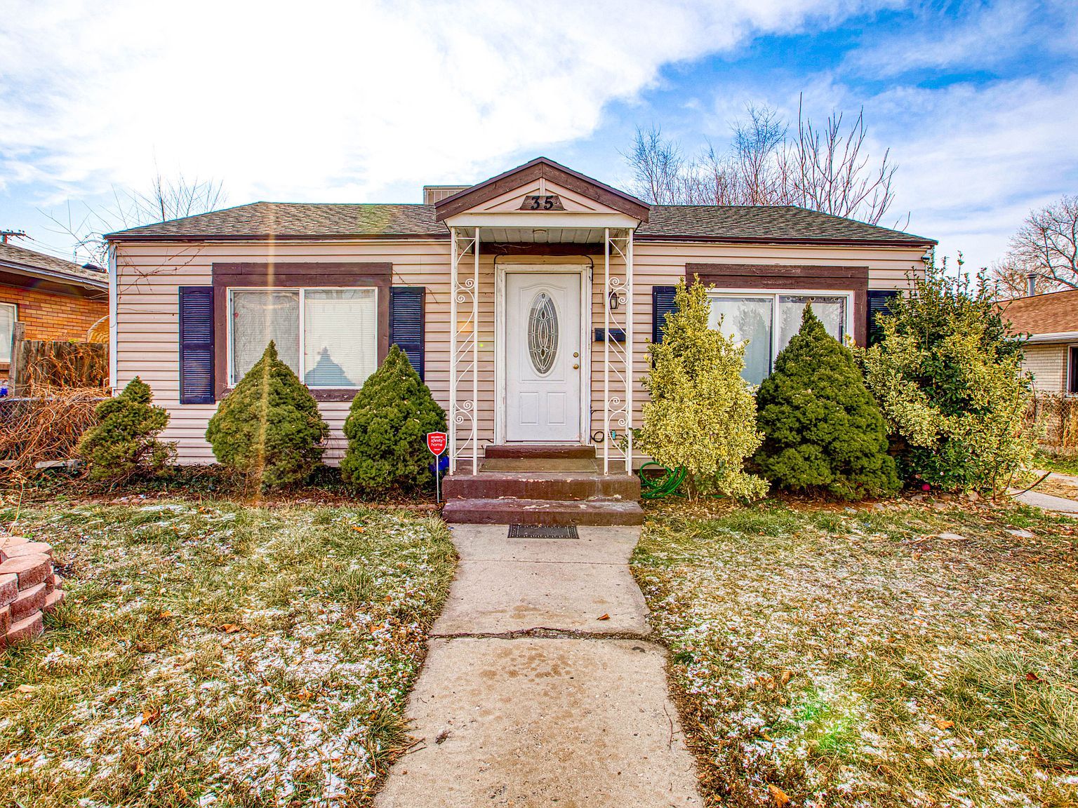 35 W Russett Ave South Salt Lake, UT 84115 - Thumbnail 2