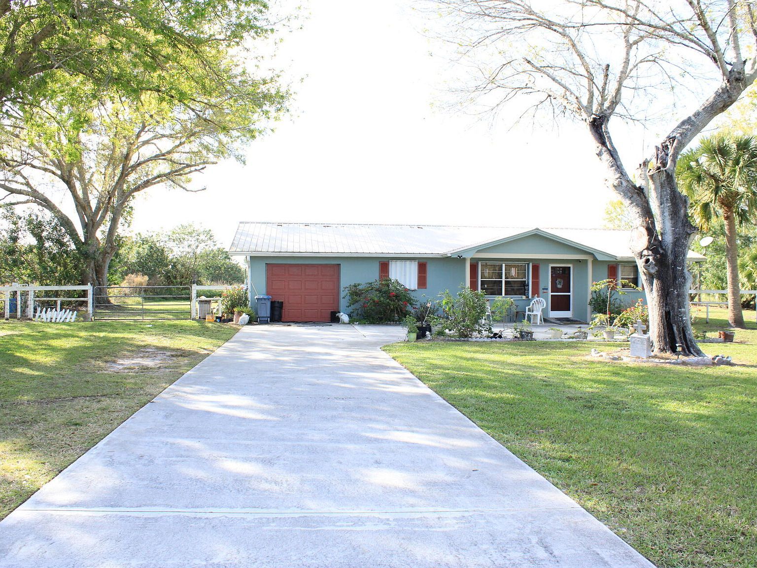 393 SW 72nd Ter Okeechobee, FL 34974 - Thumbnail 2