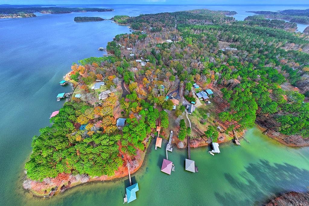 389 Lakeland Cir Hemphill, TX 75948 - Thumbnail 2