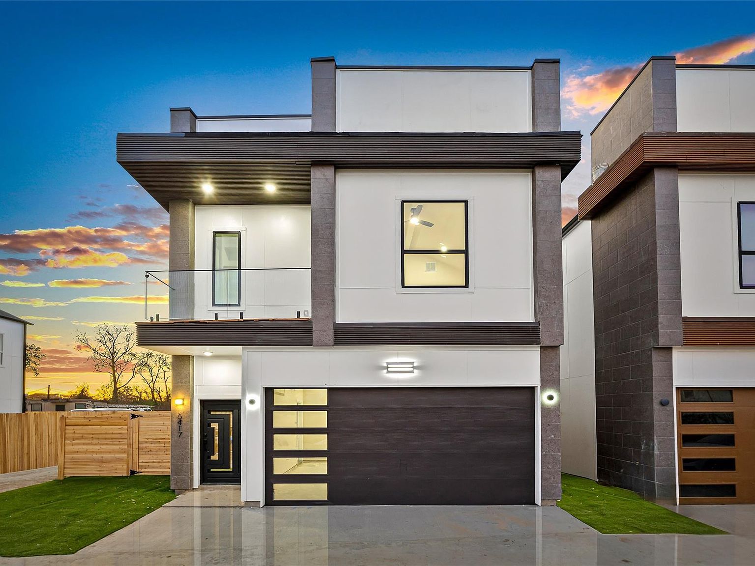 2021 Wilburforce St W Houston, TX 77091 - Thumbnail 2