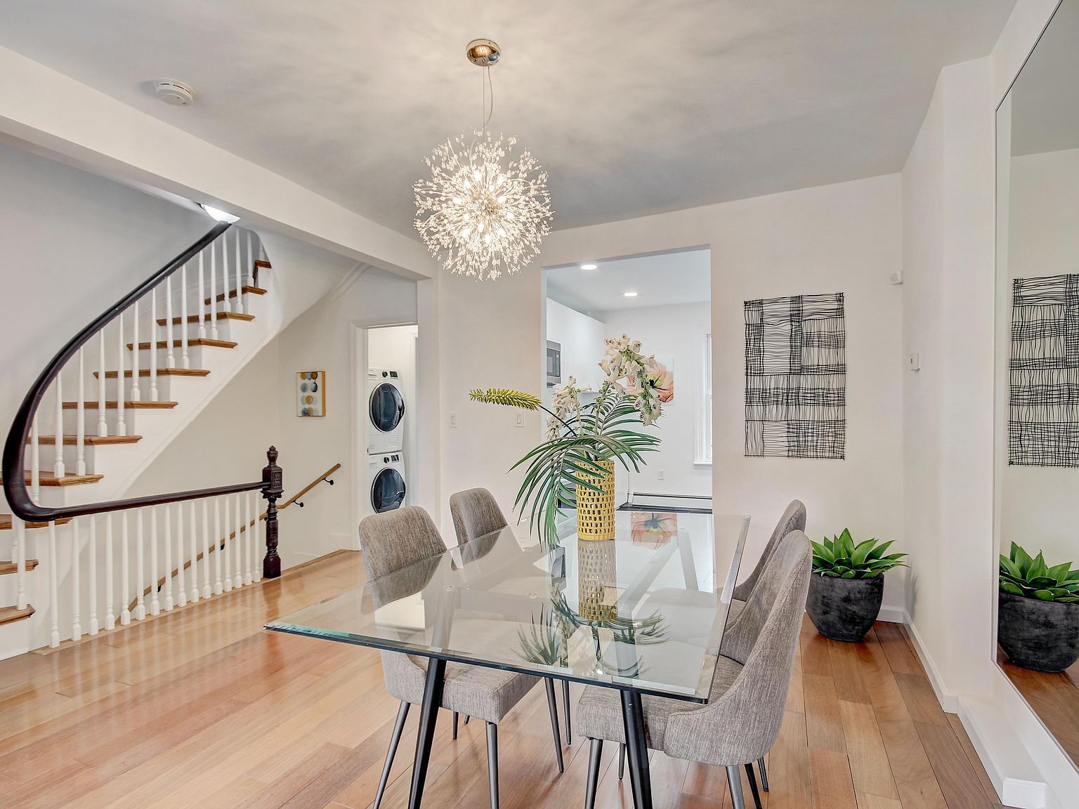 520 Manila Ave Jersey City, NJ 07302 - Thumbnail 2