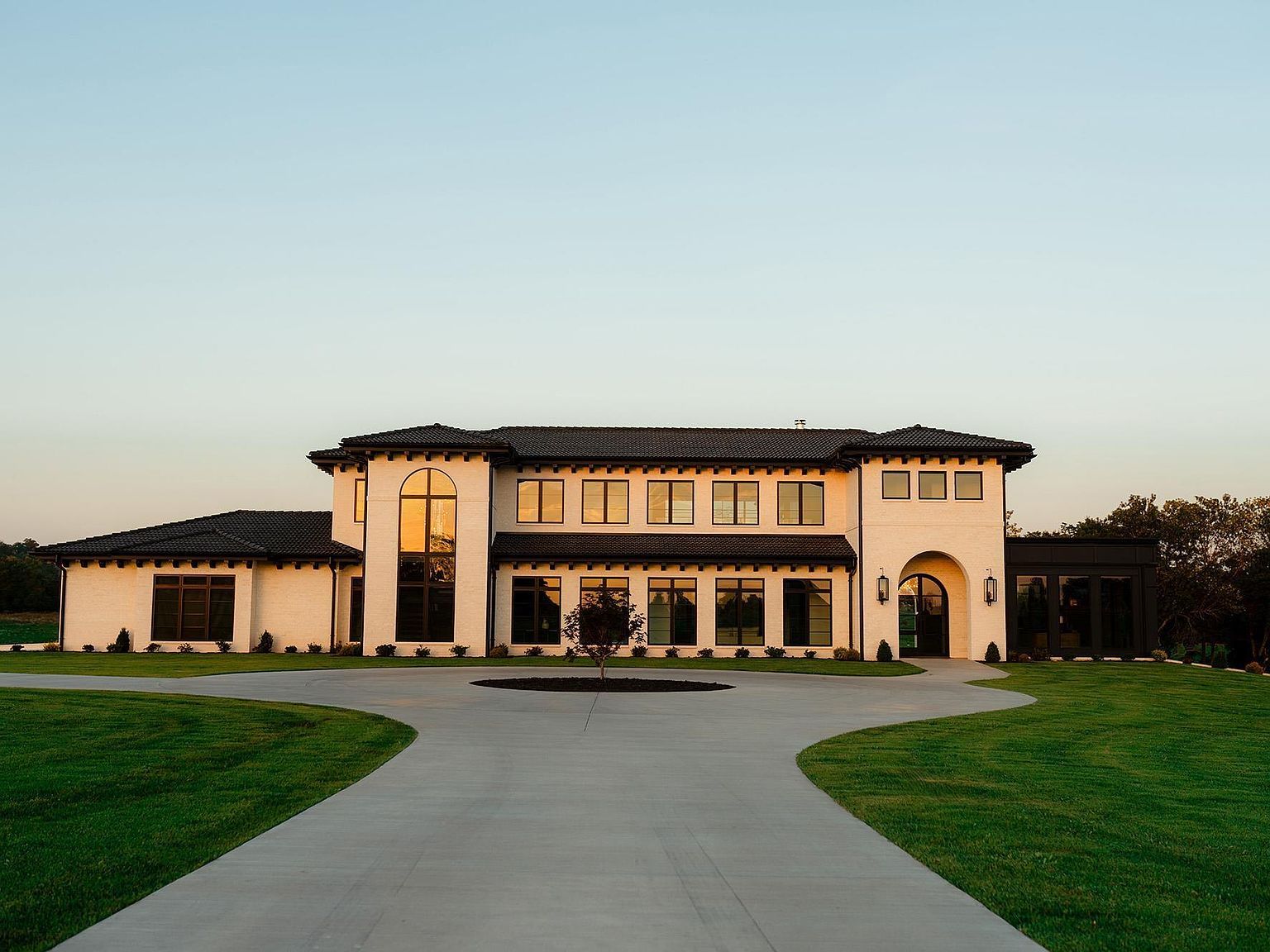 1347 Tucker Cemetery Rd Mountain Home, AR 72653 - Thumbnail 2