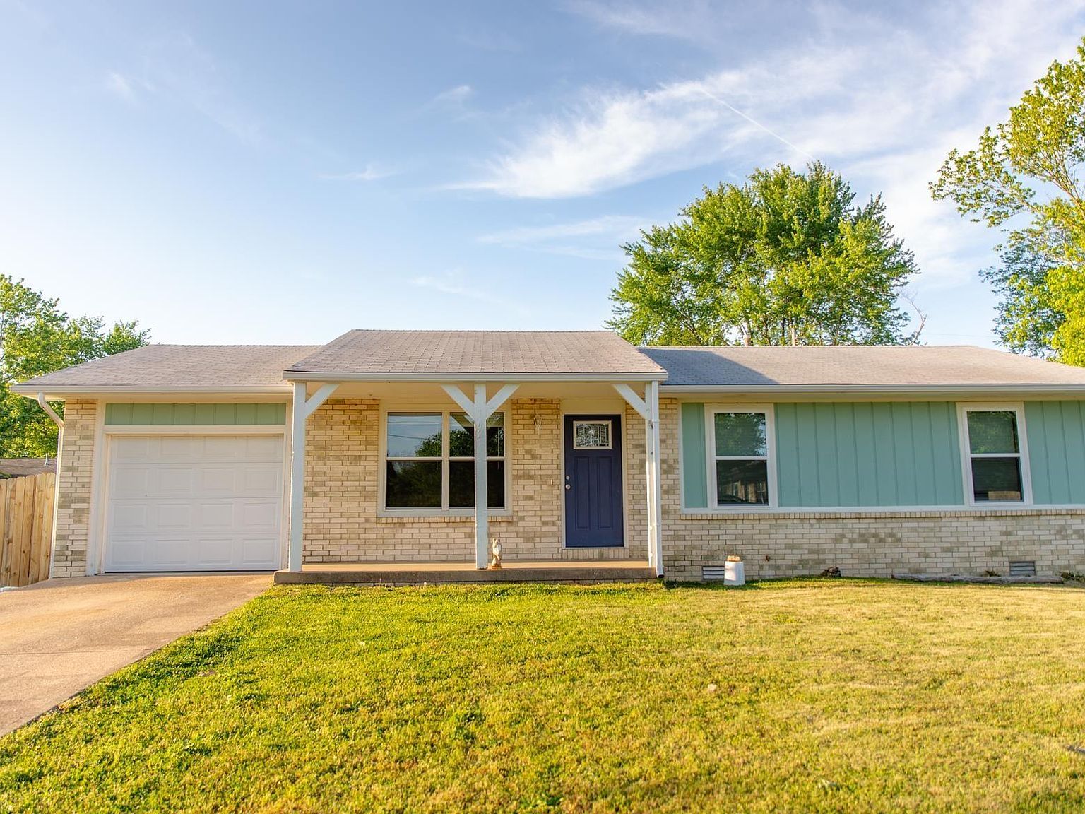 142 W Factory St Gassville, AR 72635 - Thumbnail 2