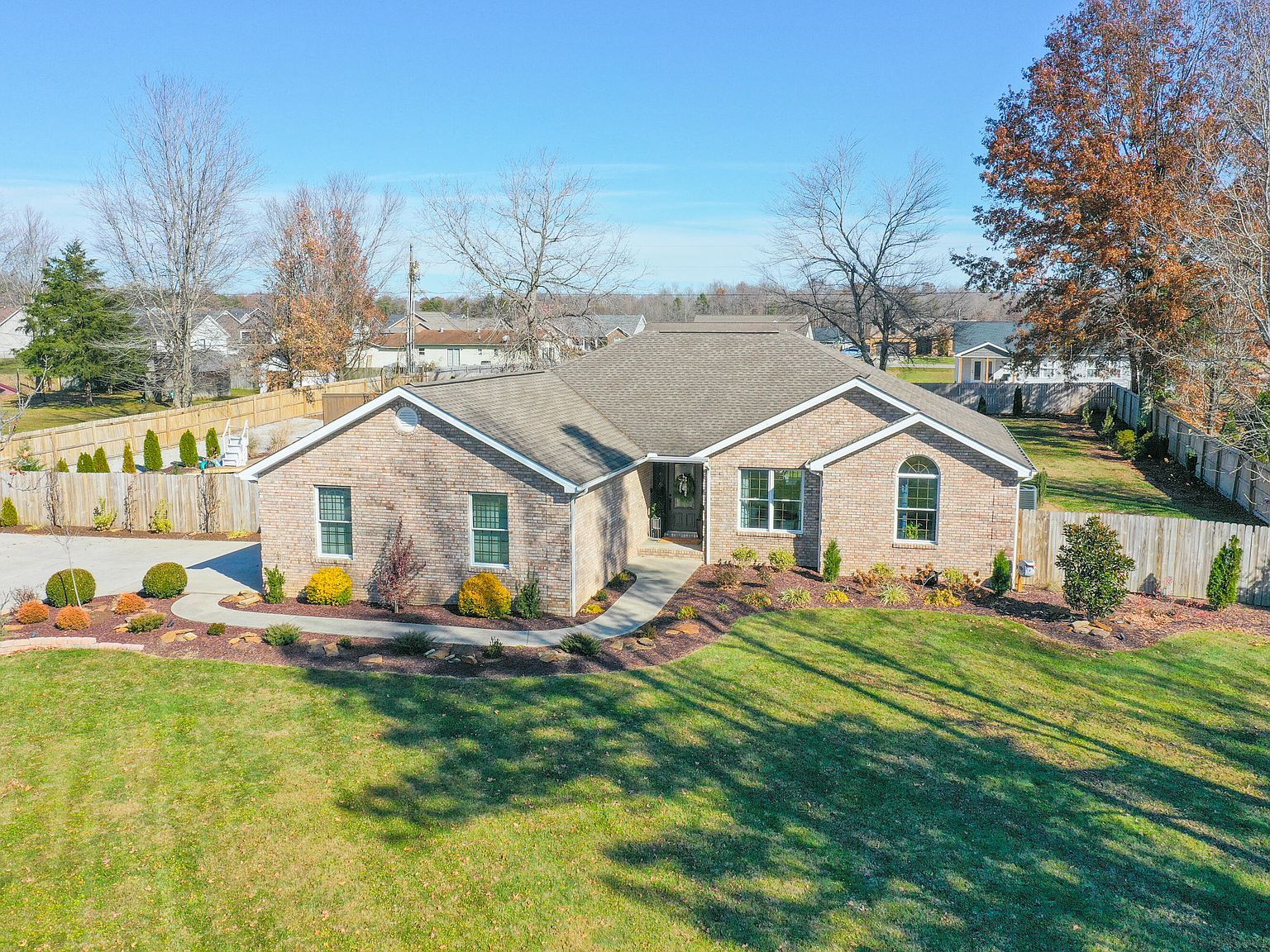 288 Golden Eagle Dr London, KY 40744 - Thumbnail 2