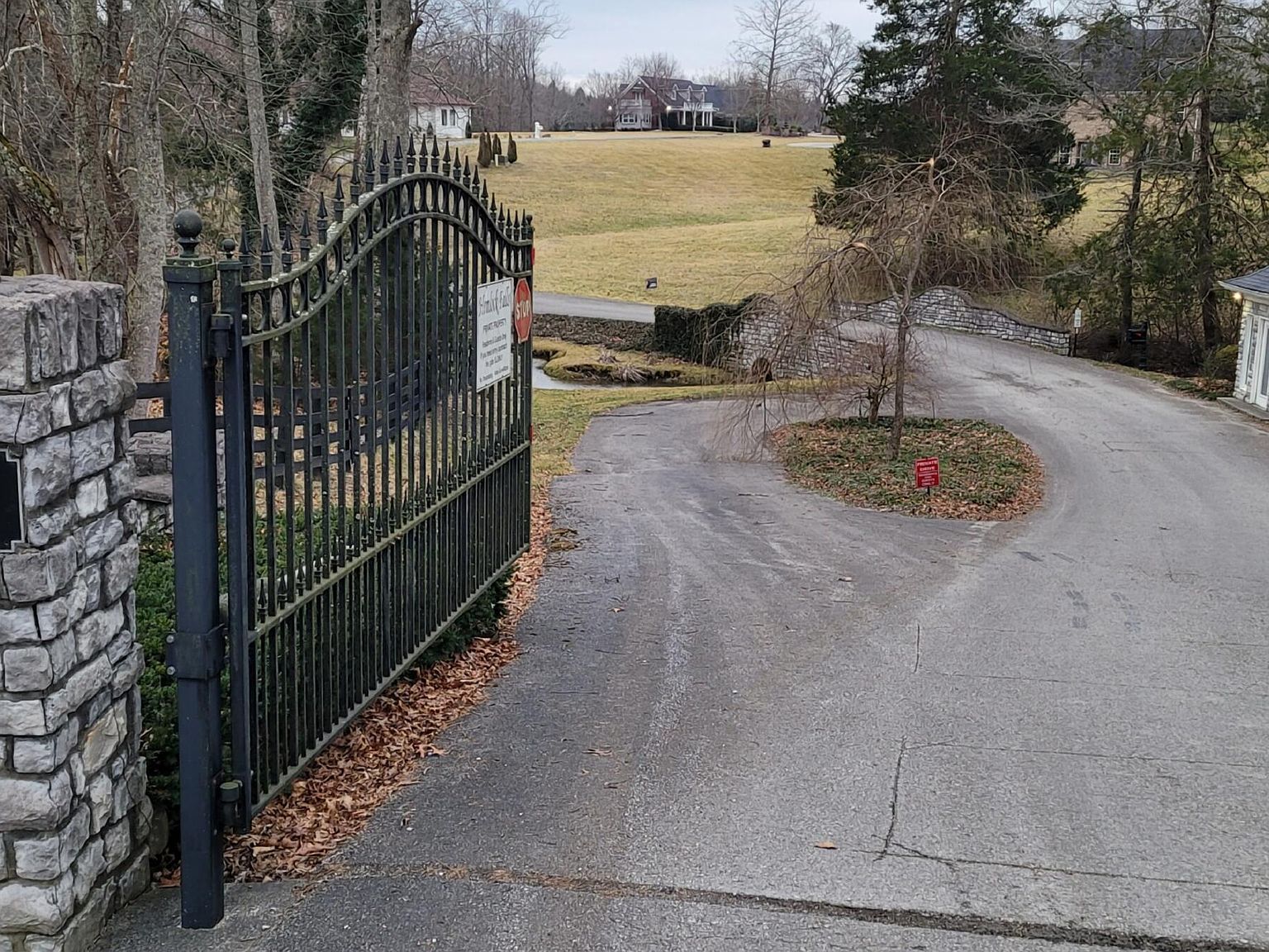 2 Blackberry Ln London, KY 40741 - Thumbnail 2