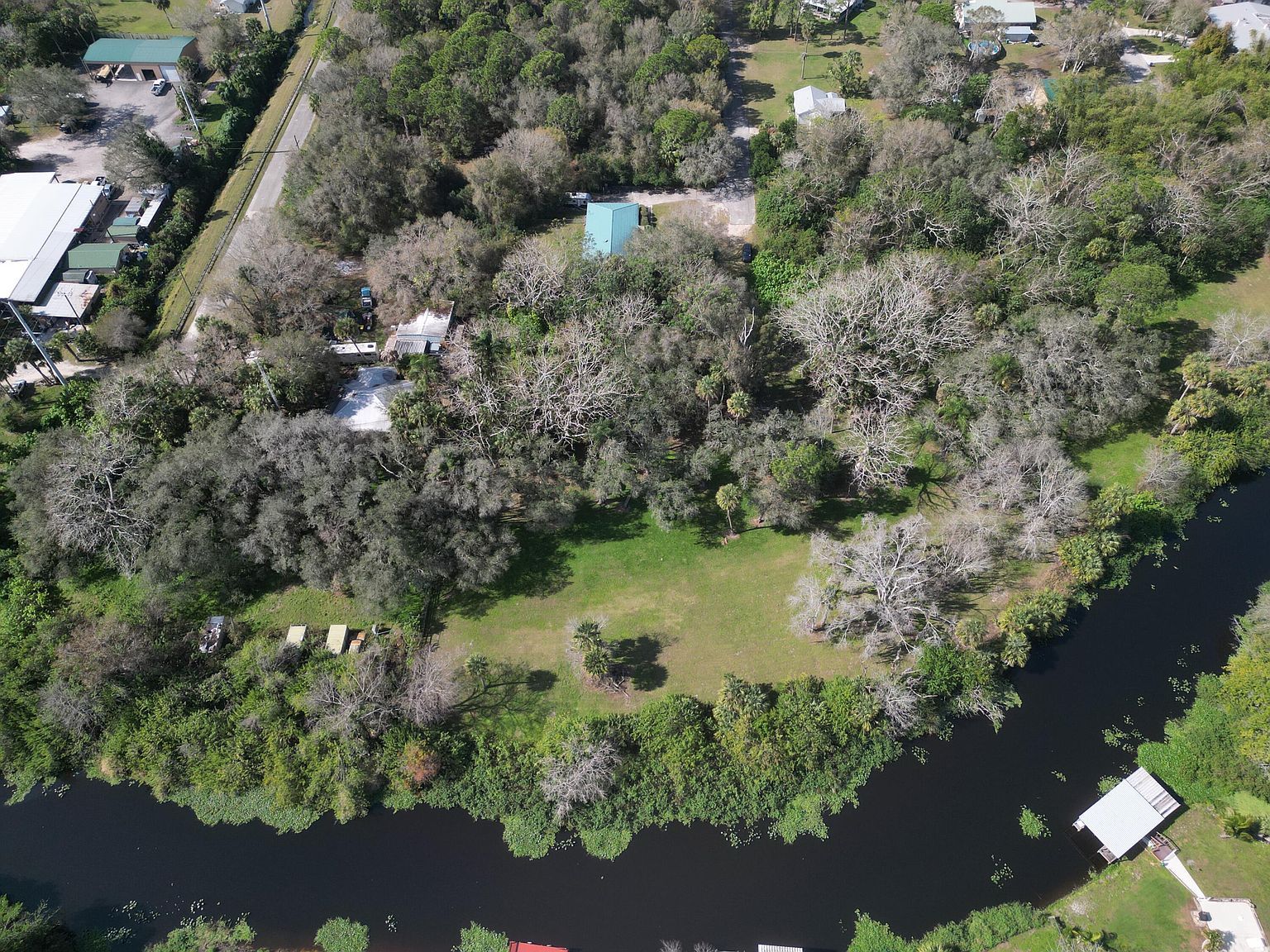 NE 4th St Okeechobee, FL 34972 - Thumbnail 2