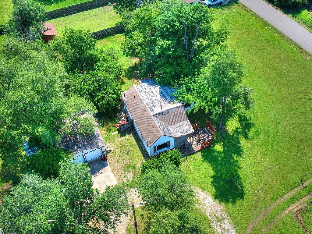 816 S Sooner Rd Midwest City, OK 73110 - Thumbnail 2