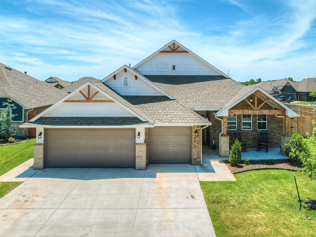 11052 NW 21 St Yukon, OK 73099 - Thumbnail 2