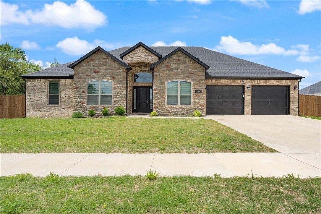 2600 N Penny St Siloam Springs, AR 72761 - Thumbnail 2