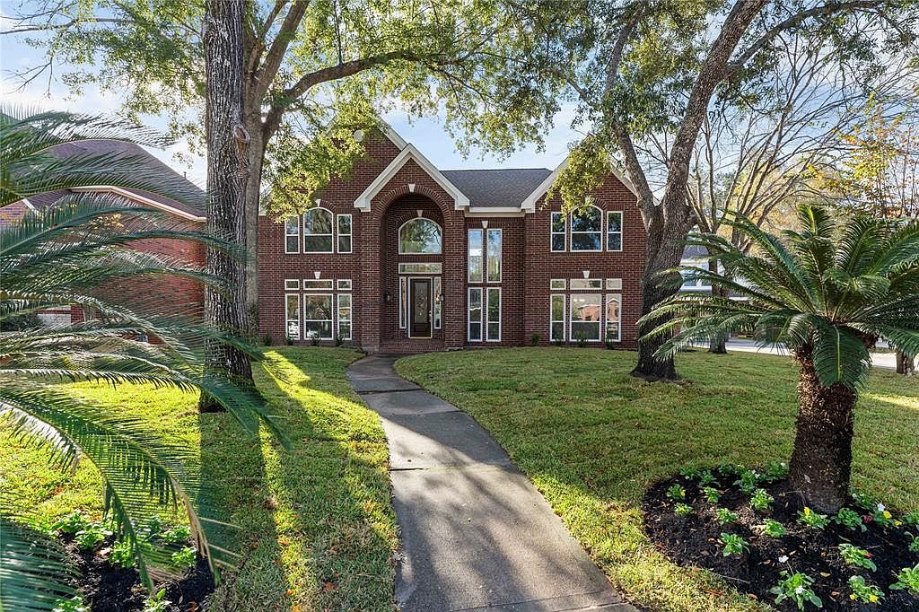 6627 Butler Oaks Ct Spring, TX 77389 - Thumbnail 2