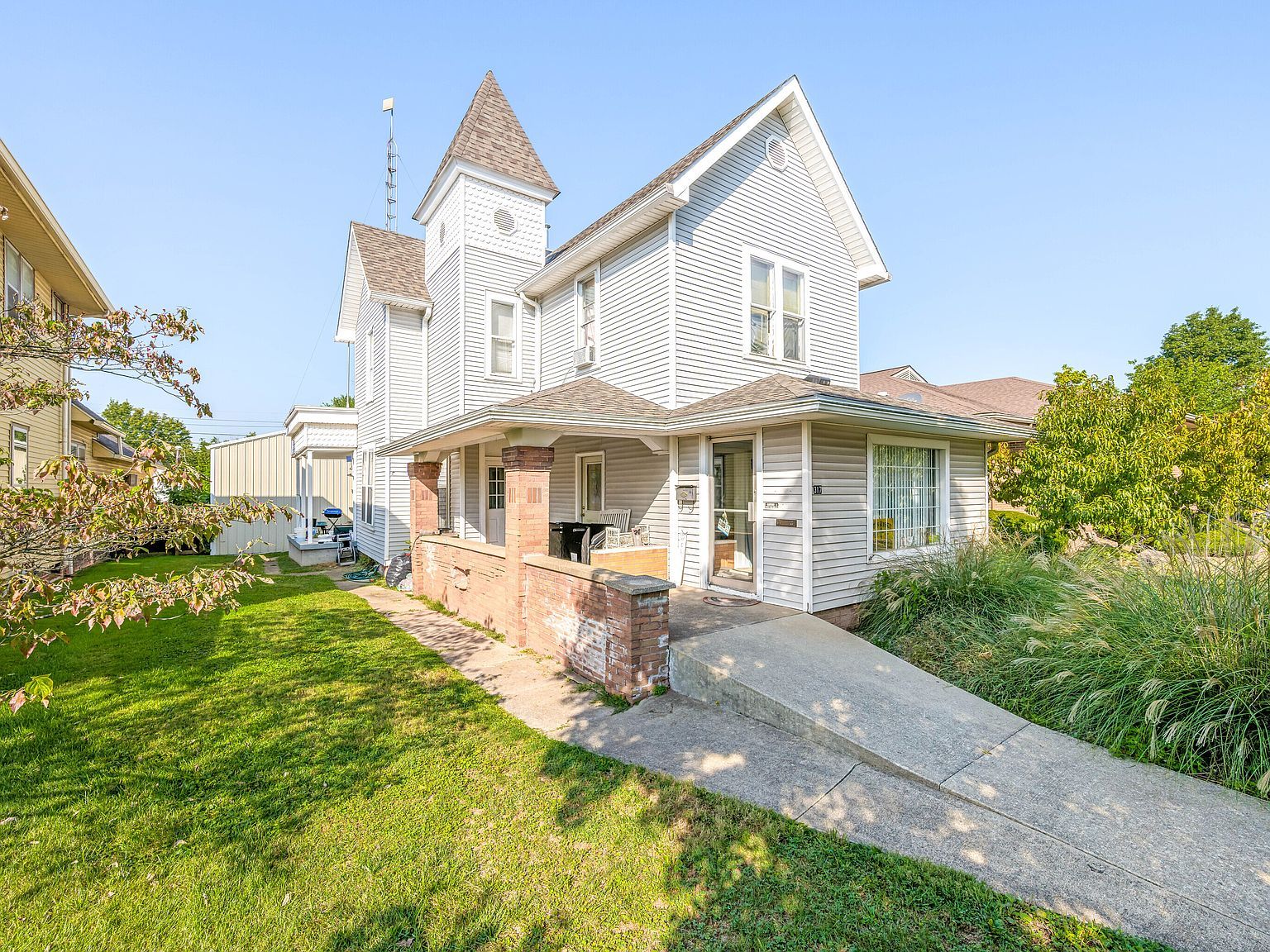 317 N Walnut St Seymour, IN 47274 - Thumbnail 2